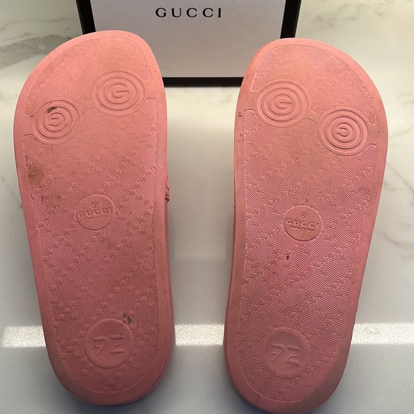 Gucci Pool Slides Rose Pink Size 7 Like New! - Picture 6 of 12